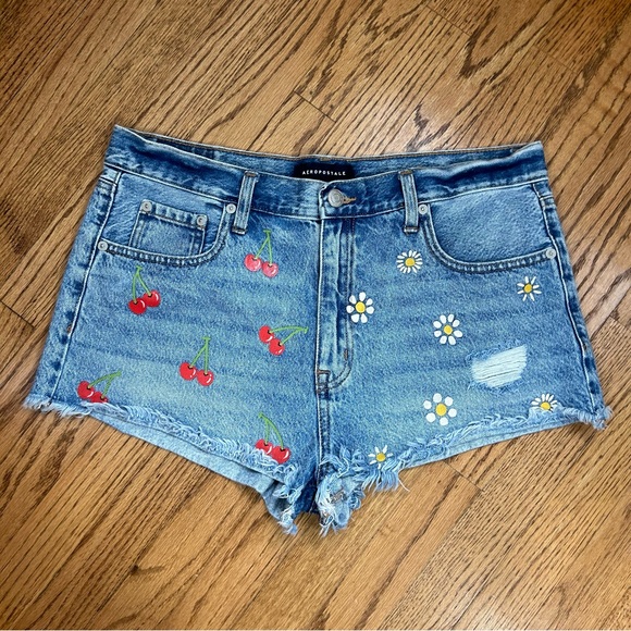 Aeropostal | Vintage High Rise Shorty Cherry Floral Cut Off Shorts Denim Size 14 - Picture 3 of 9